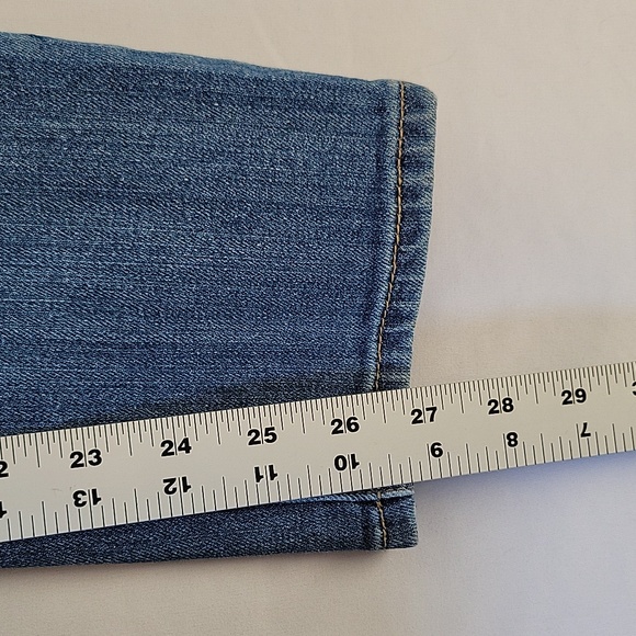 Kut from the Kloth Boyfriend Distressed Ankle Jeans Size 6P - Picture 10 of 13